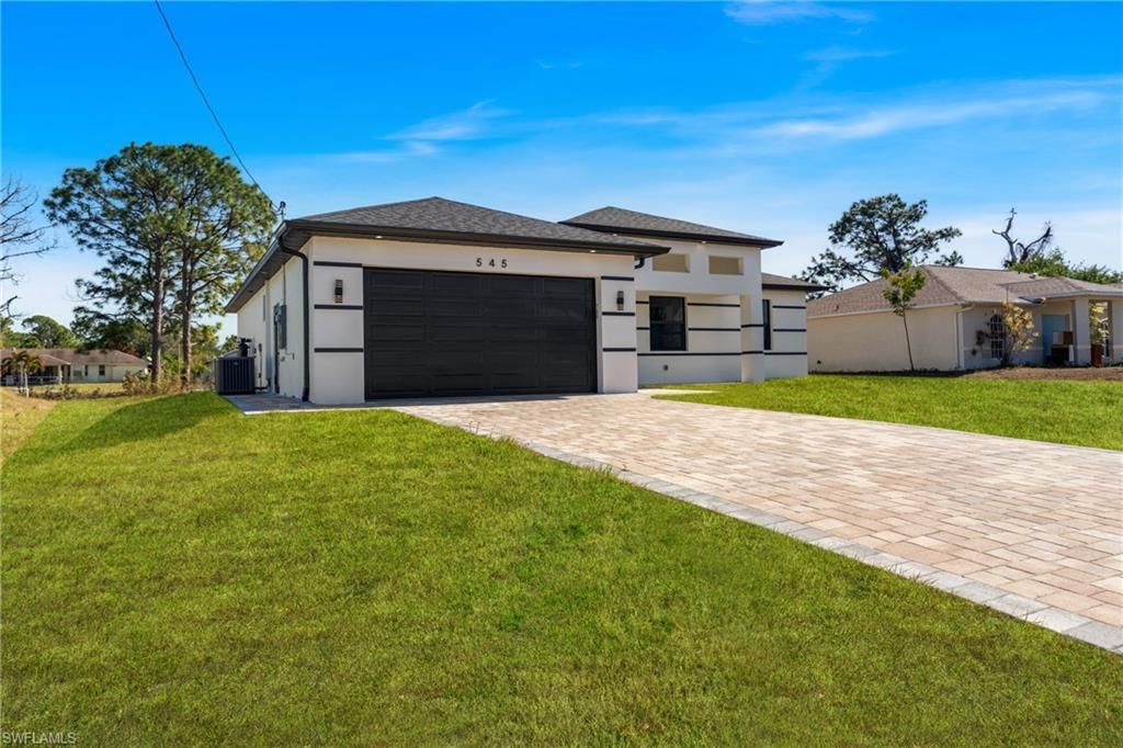 545 Chalet Ave S, Lehigh Acres, FL 33974 Photo