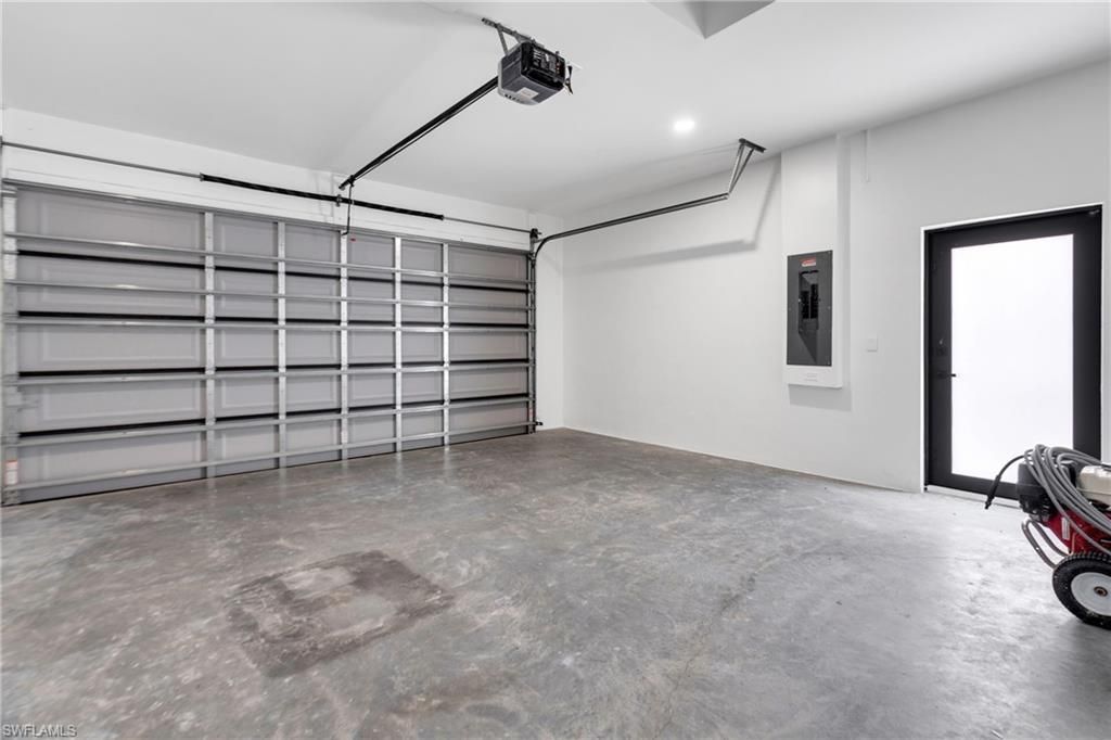 545 Chalet Ave S, Lehigh Acres, FL 33974 Photo