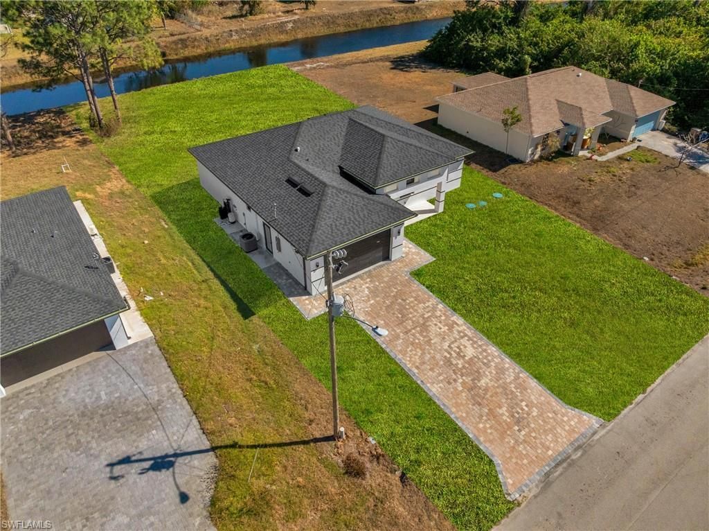 545 Chalet Ave S, Lehigh Acres, FL 33974 Photo