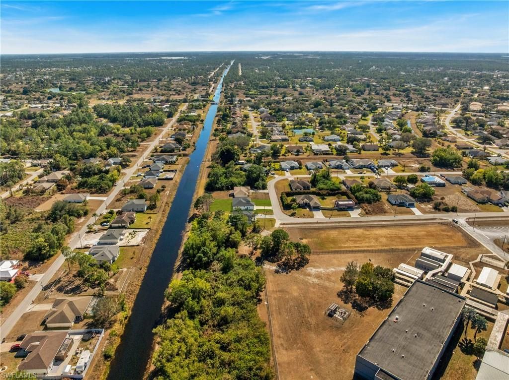 545 Chalet Ave S, Lehigh Acres, FL 33974 Photo