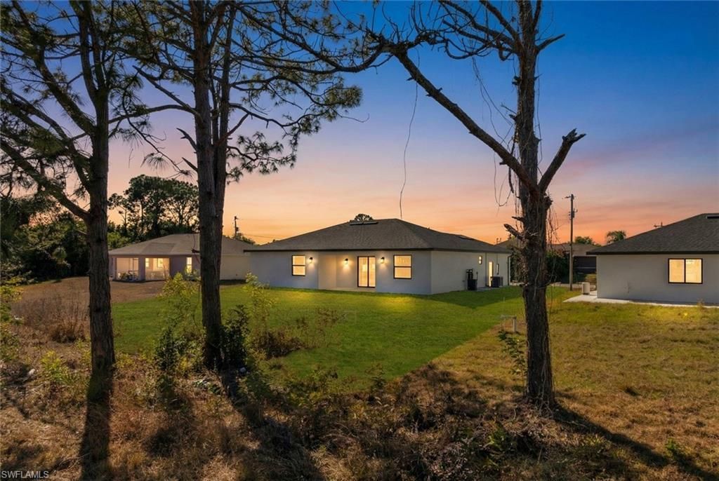 545 Chalet Ave S, Lehigh Acres, FL 33974 Photo