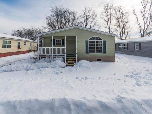 79 Stern Scenic Drive , Middletown, NY 10940