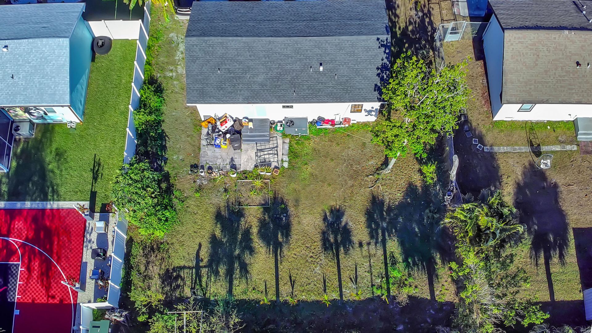 300 Elaine Circle E, West Palm Beach, FL 33409 Photo