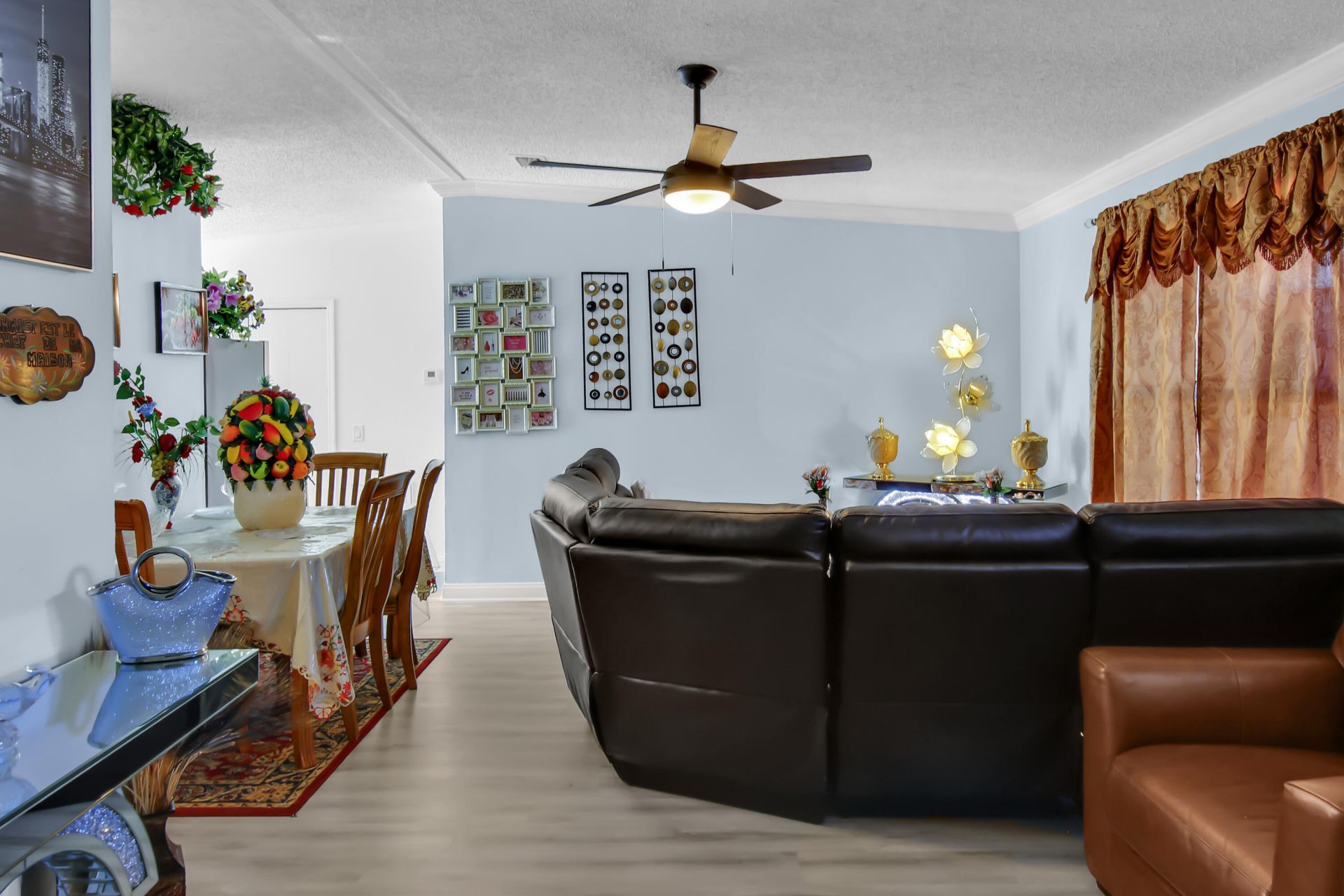 300 Elaine Circle E, West Palm Beach, FL 33409 Photo