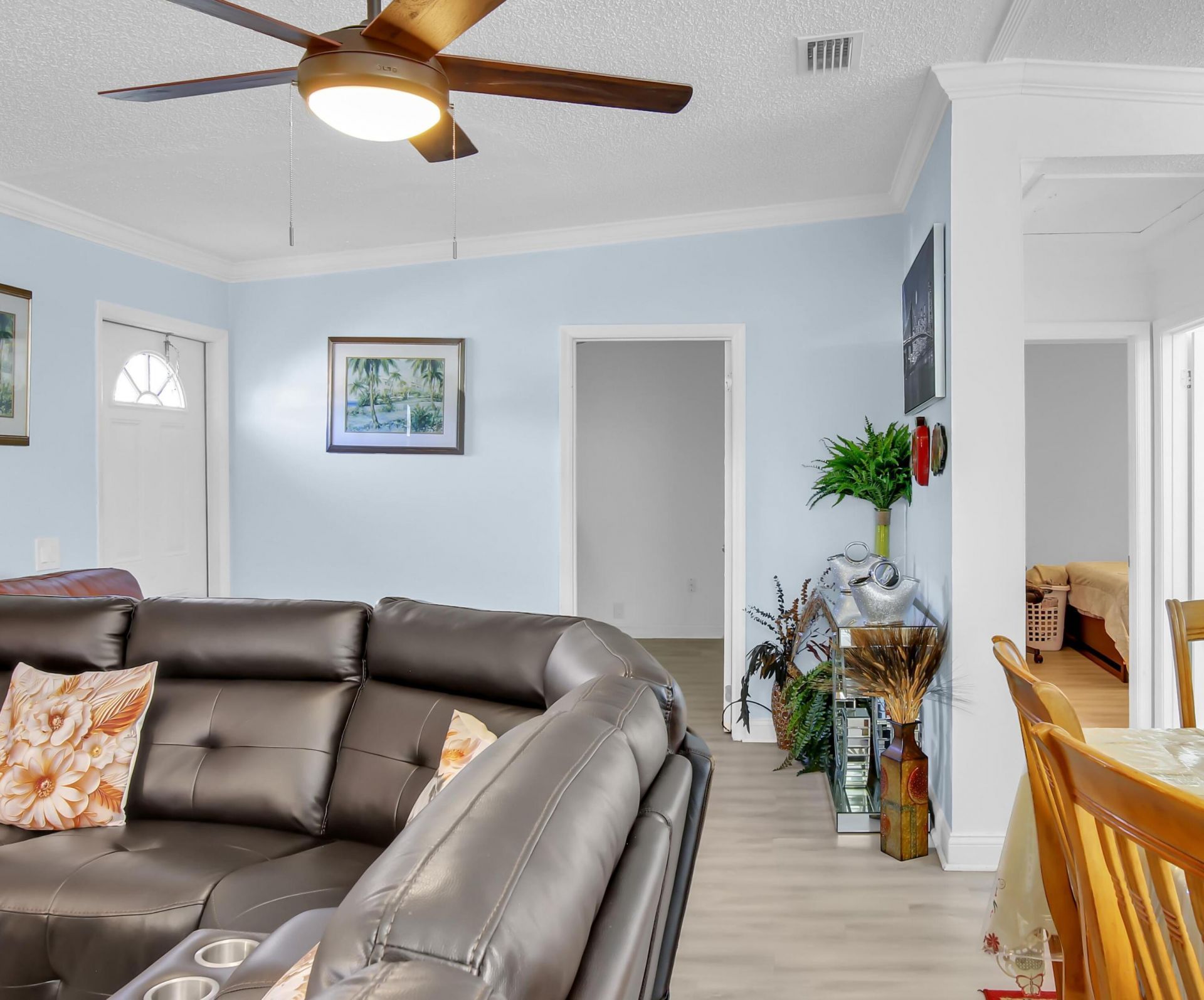 300 Elaine Circle E, West Palm Beach, FL 33409 Photo