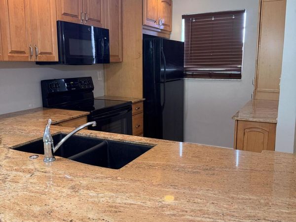 1400 NE 57th Street, Unit 302, Fort Lauderdale, FL 33334