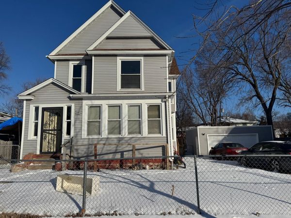 2106 4th Avenue N, Minneapolis, MN 55405