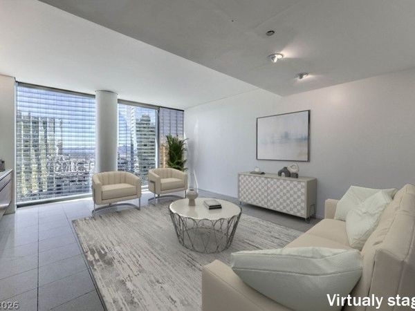 3726 Las Vegas Boulevard, Unit 2504, Las Vegas, NV 89158