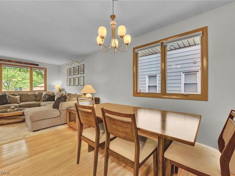 7329 Craigmere Drive, Middleburg Heights, OH 44130 Photo 10