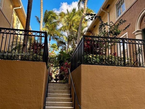 2941 NE 185th St , Unit 1312, Aventura, FL 33180