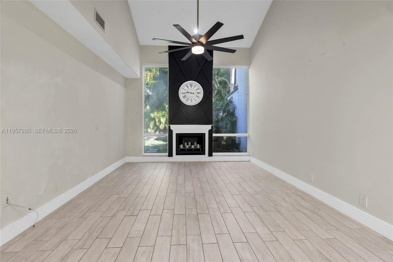 6768 Canary Palm Cir, Boca Raton, FL 33433 Photo