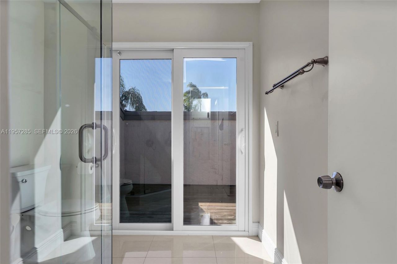 6768 Canary Palm Cir, Boca Raton, FL 33433 Photo