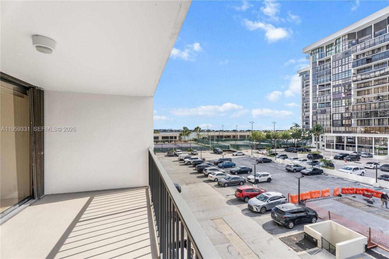 1901 Brickell Avenue , Unit B407, Miami, FL 33129 Photo