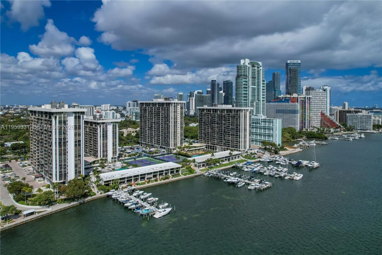 1901 Brickell Avenue , Unit B407, Miami, FL 33129 Photo