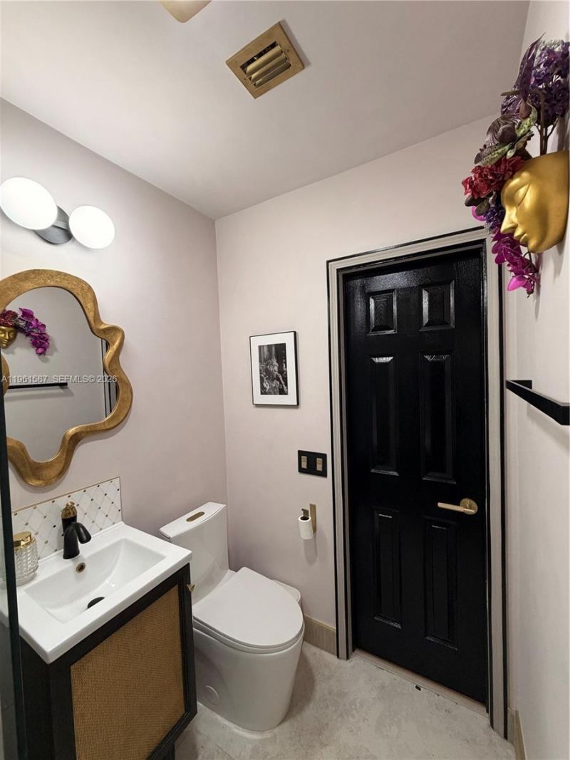 920 SW 50th Ave, Plantation, FL 33317 Photo