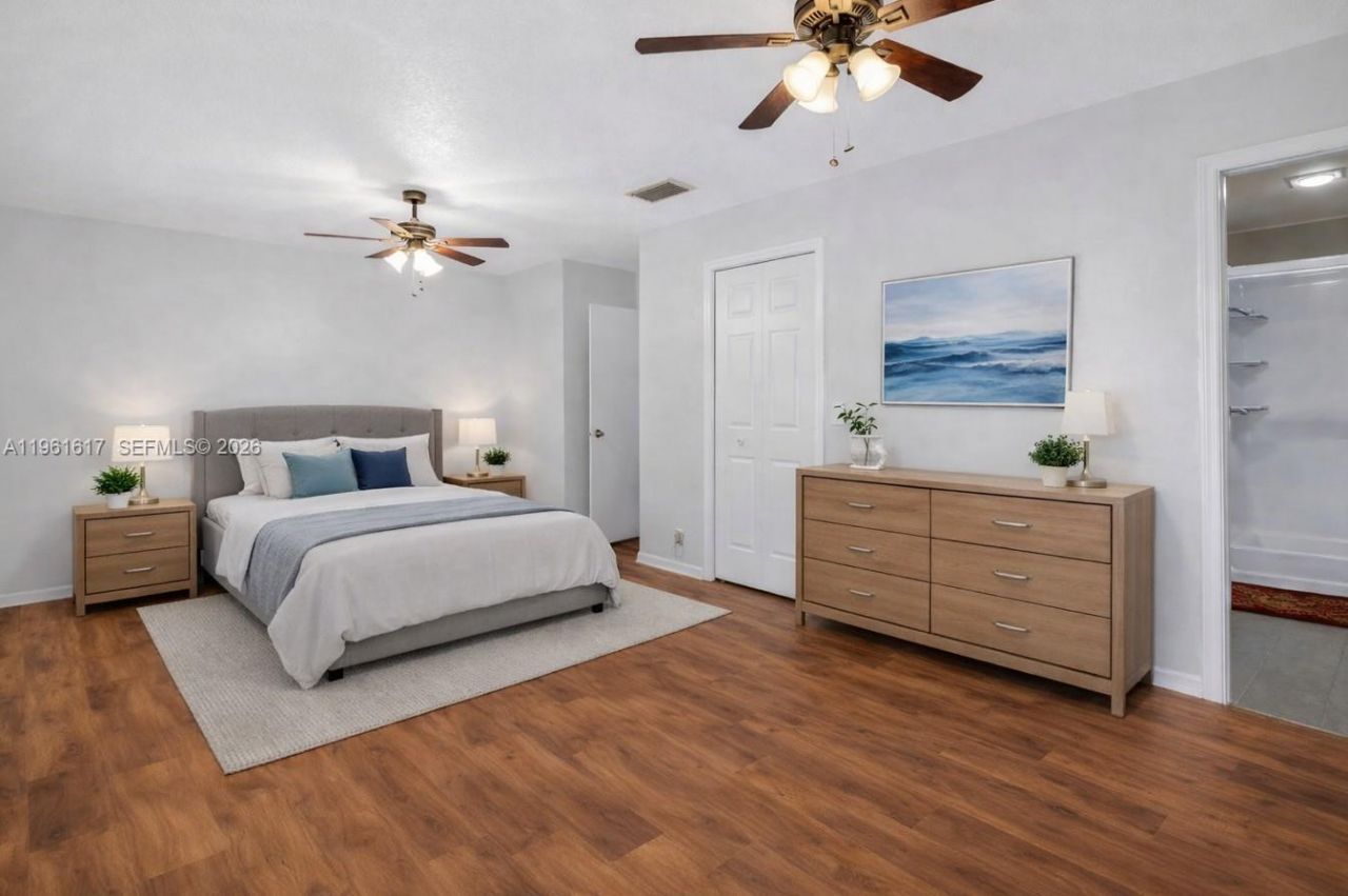 7345 NW 75th St, Tamarac, FL 33321 Photo