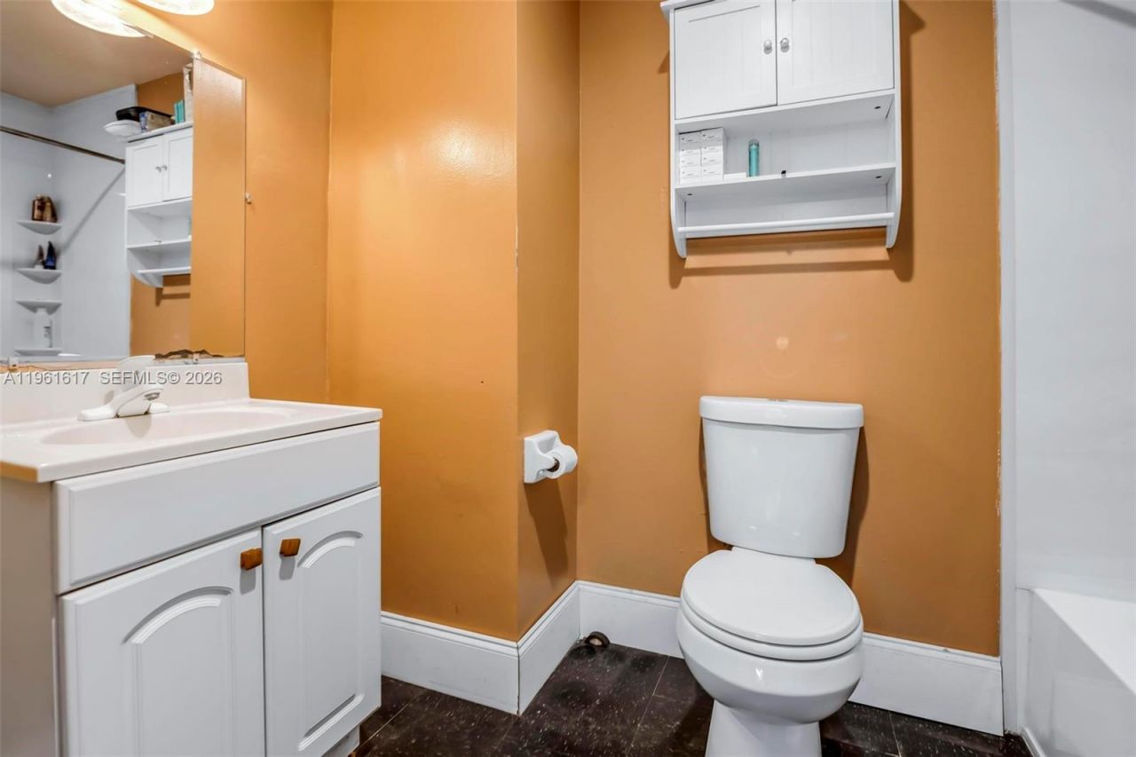 7345 NW 75th St, Tamarac, FL 33321 Photo