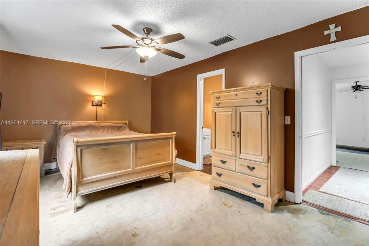 7345 NW 75th St, Tamarac, FL 33321 Photo