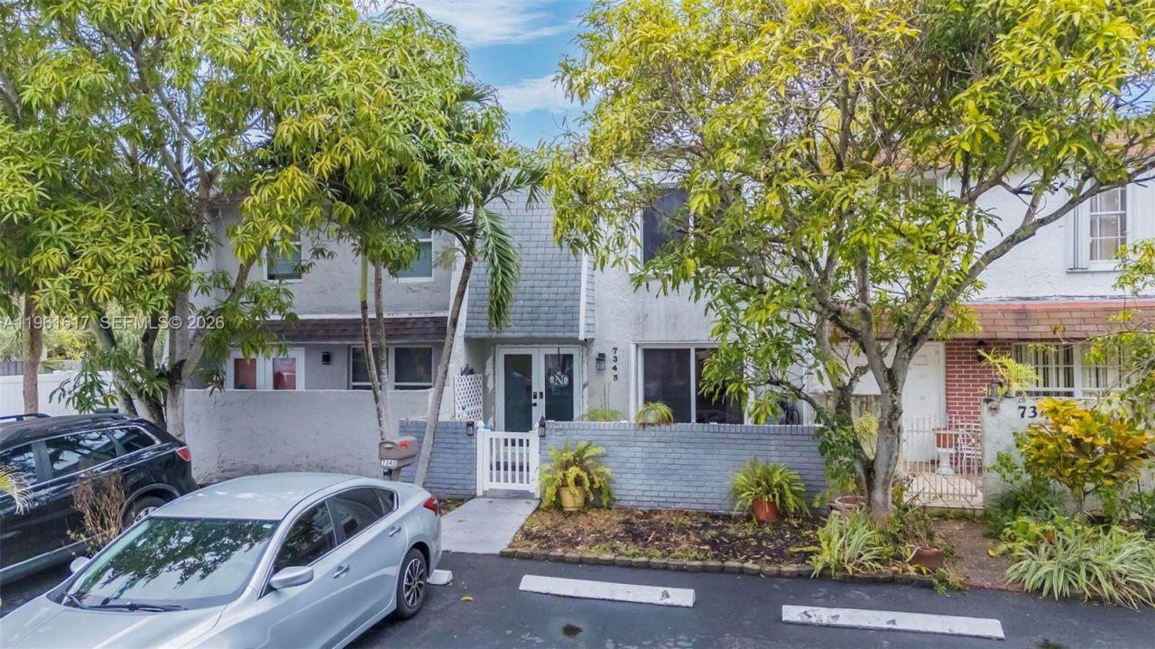 7345 NW 75th St, Tamarac, FL 33321 Photo