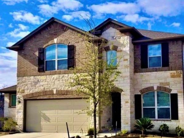 704 Carillion DR, Pflugerville, TX 78660