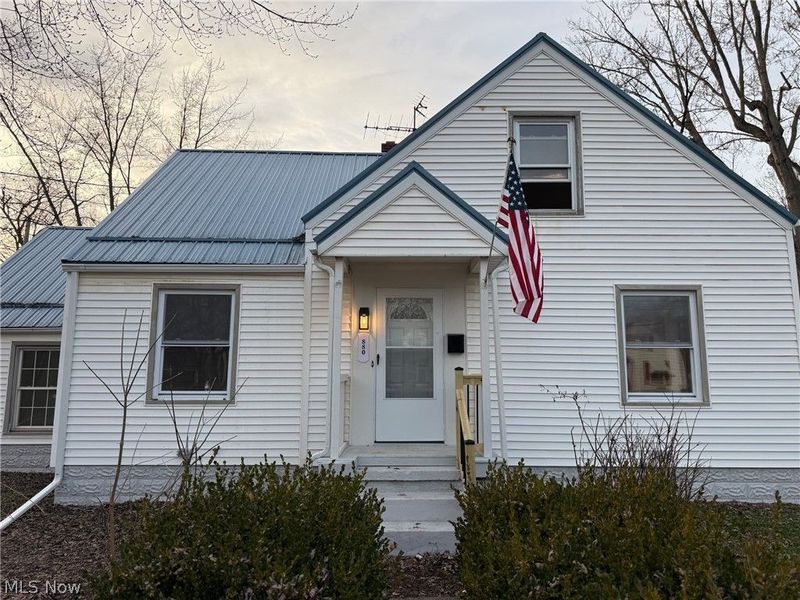 880 Meadowbrook Avenue SE, Warren, OH 44484 Photo 2