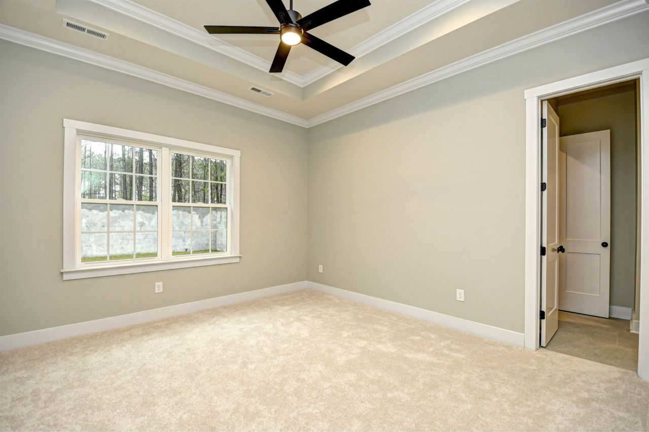 297 Waterfall Circle Photo 13