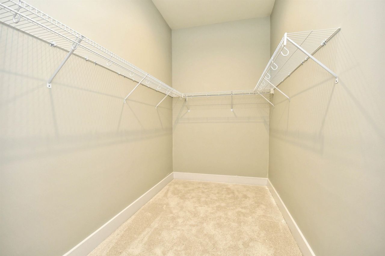 297 Waterfall Circle Photo 18