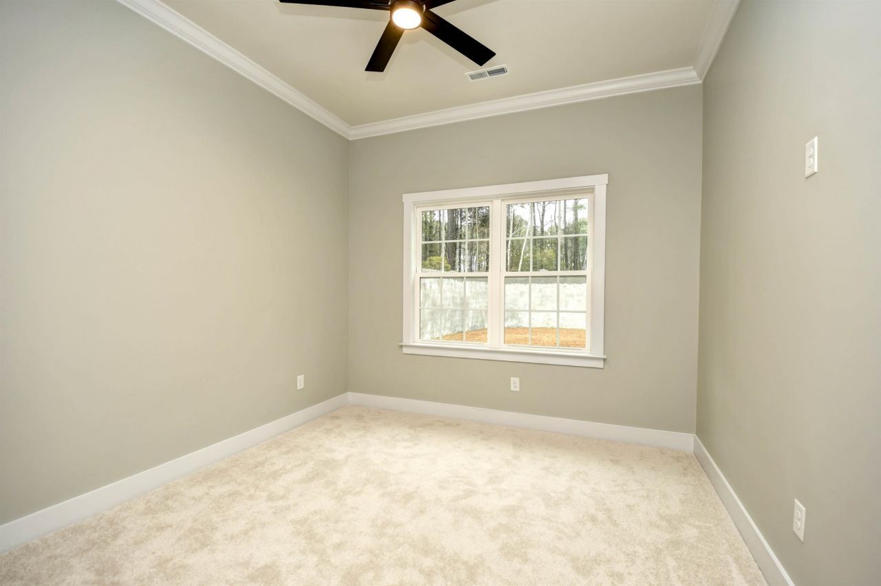 297 Waterfall Circle Photo 19