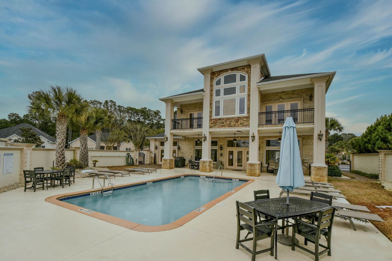 297 Waterfall Circle Photo 36