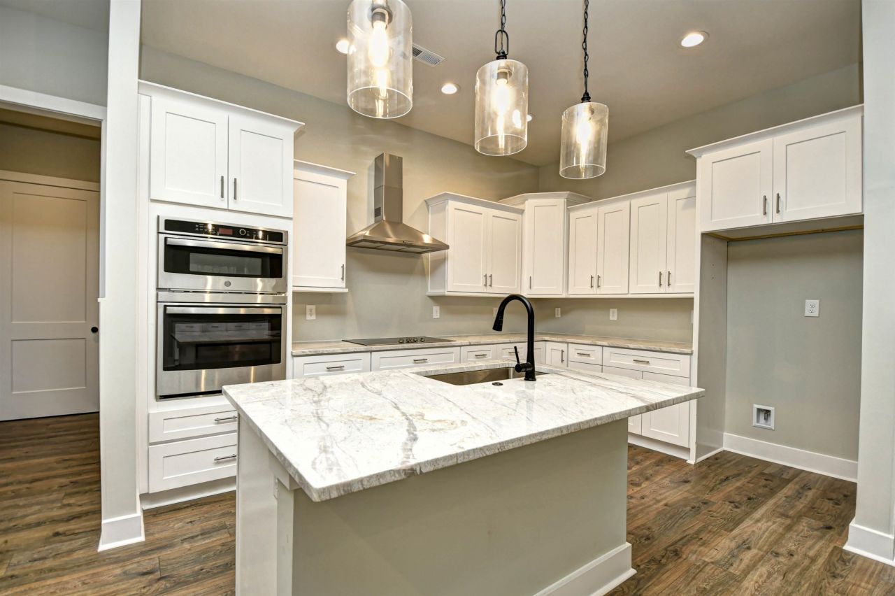 297 Waterfall Circle Photo 9