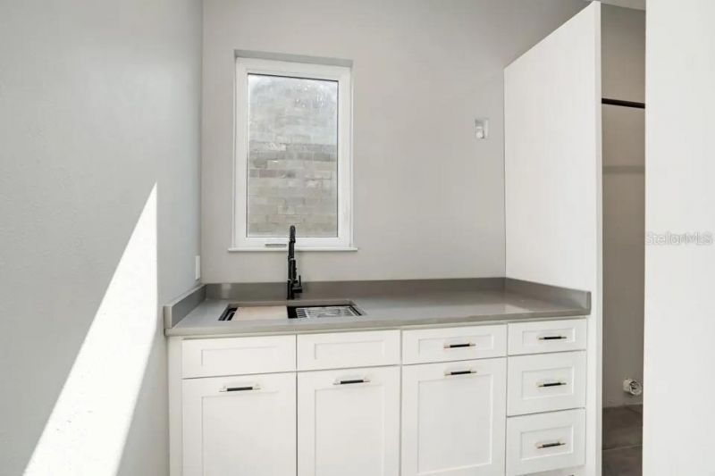 2475 Bay Street, Sarasota, FL 34237 Photo