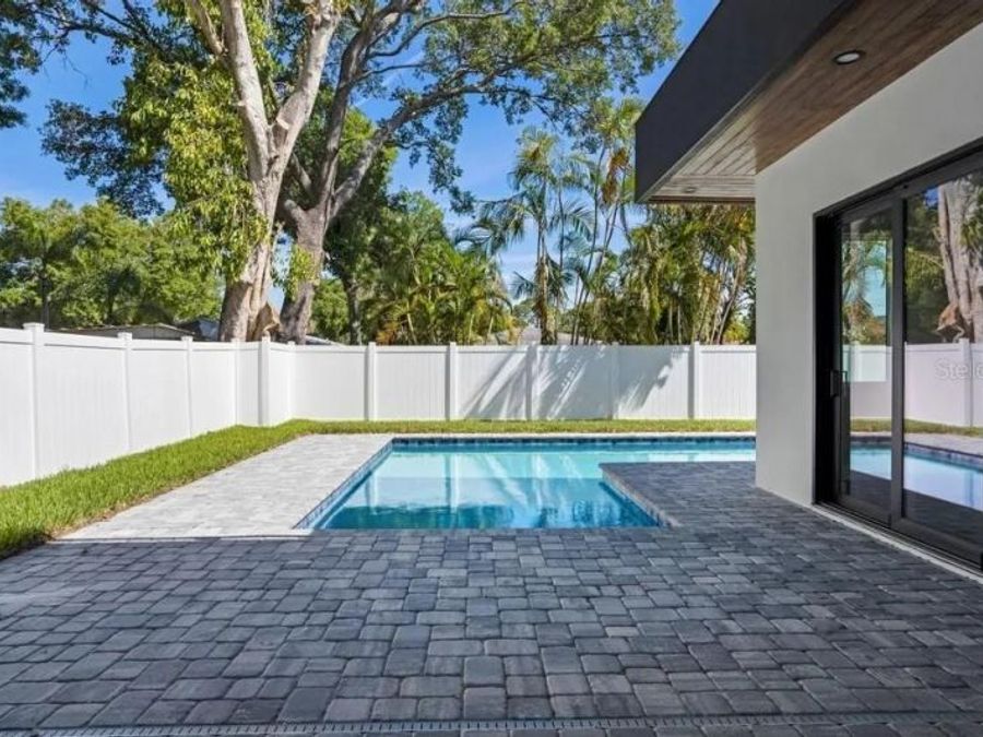 Property Image 64