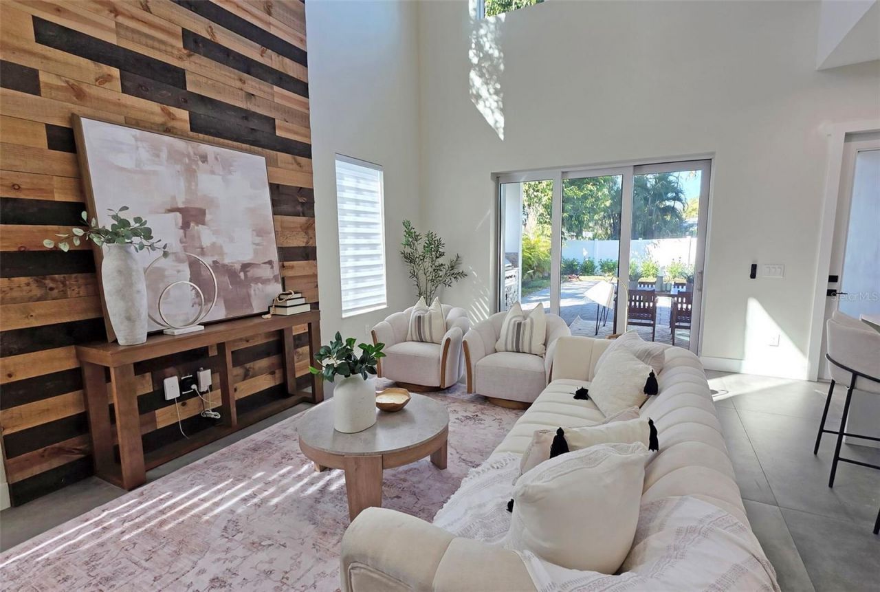 2475 Bay Street, Sarasota, FL 34237 Photo