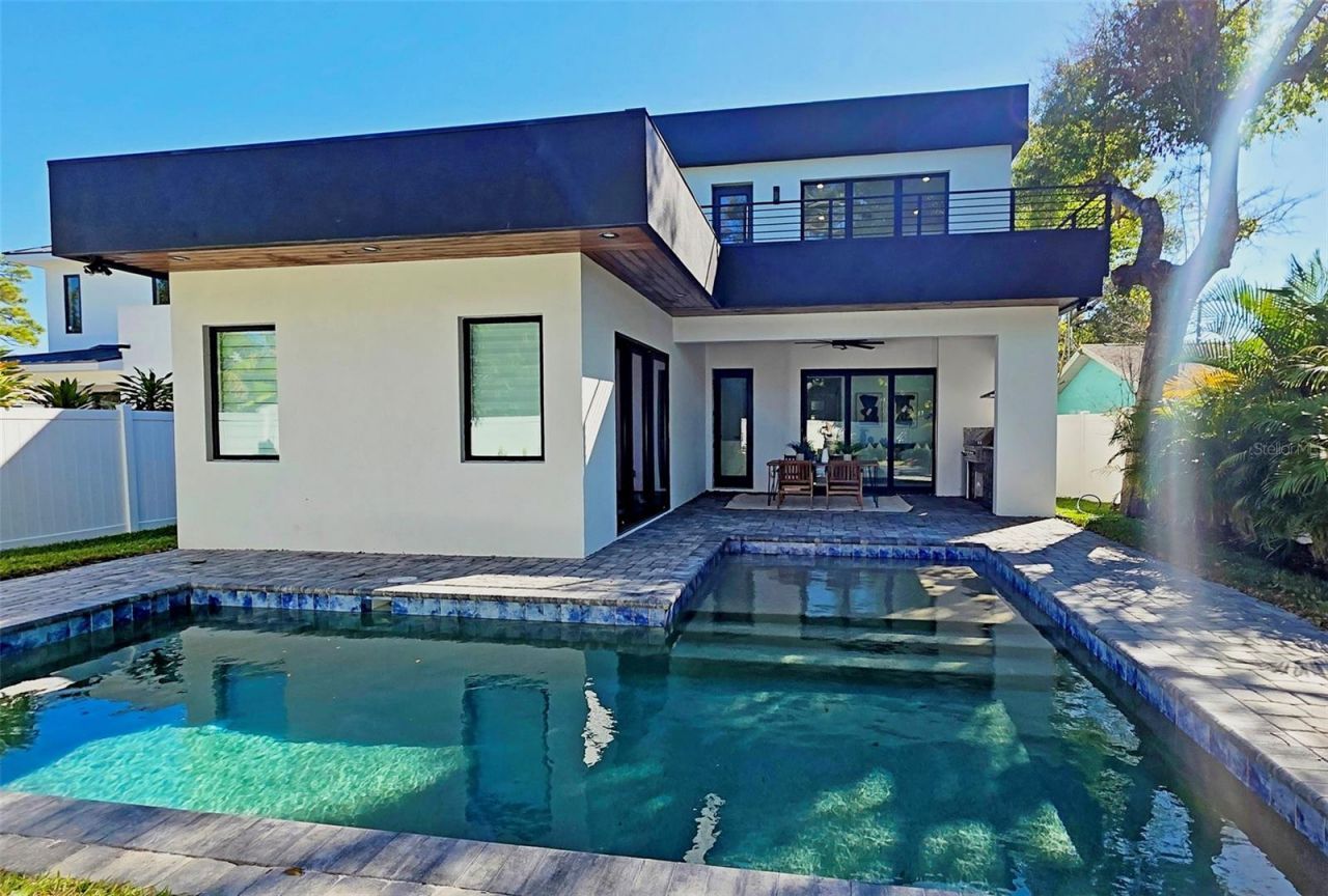 2475 Bay Street, Sarasota, FL 34237 Photo