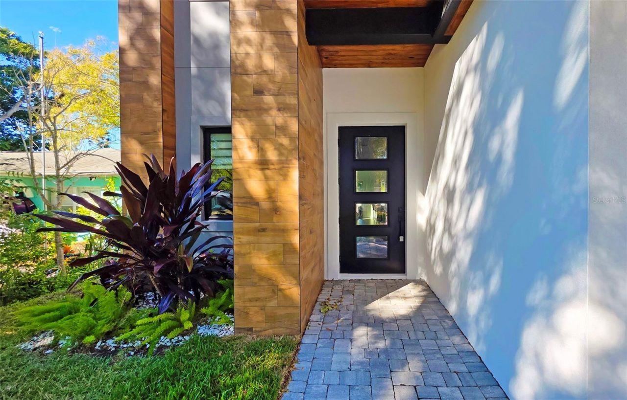 2475 Bay Street, Sarasota, FL 34237 Photo