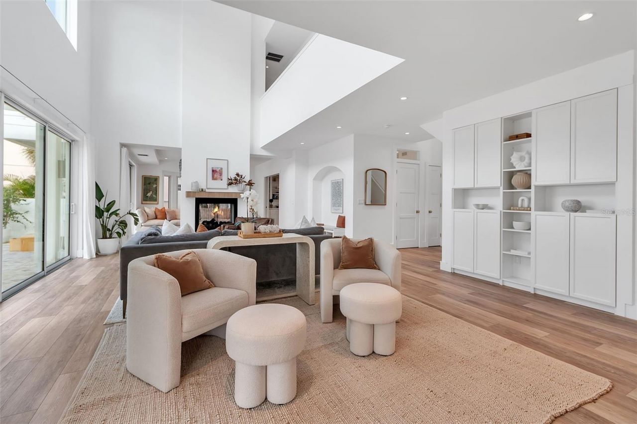 1642 Arlington Street, Sarasota, FL 34239 Photo