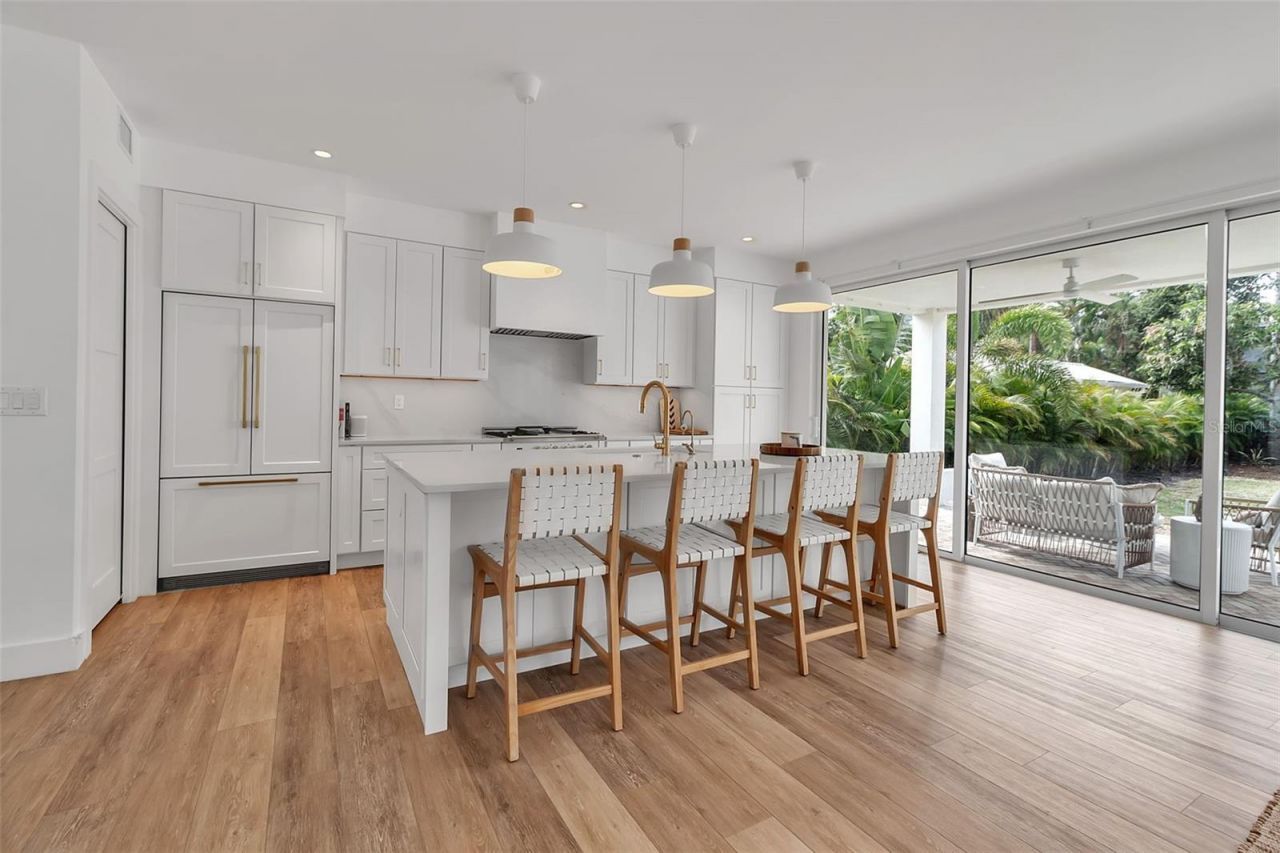 1642 Arlington Street, Sarasota, FL 34239 Photo