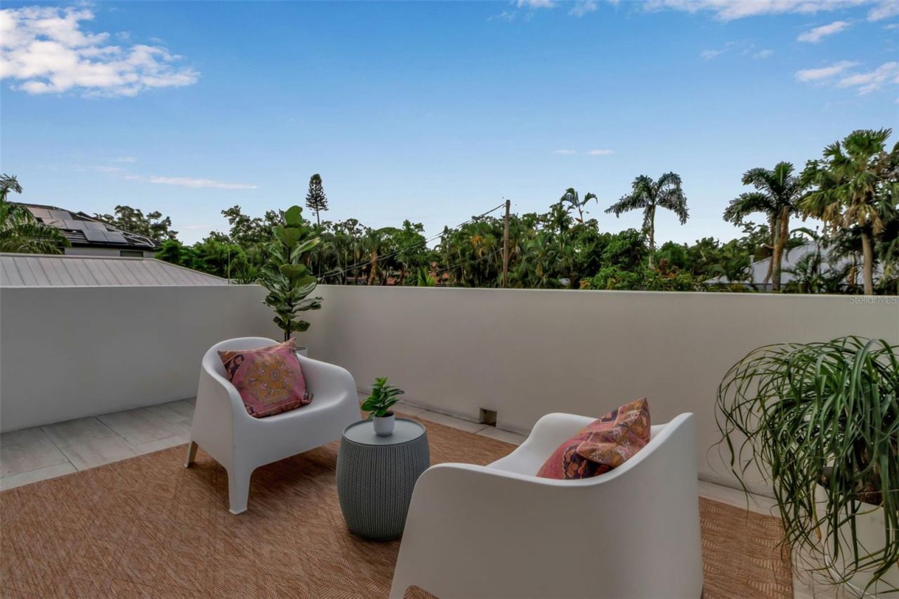 1642 Arlington Street, Sarasota, FL 34239 Photo