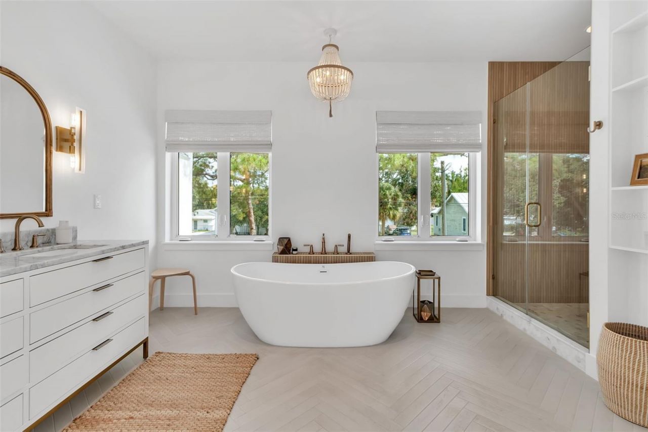 1642 Arlington Street, Sarasota, FL 34239 Photo