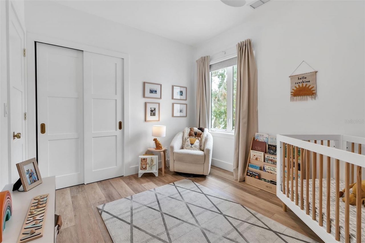 1642 Arlington Street, Sarasota, FL 34239 Photo