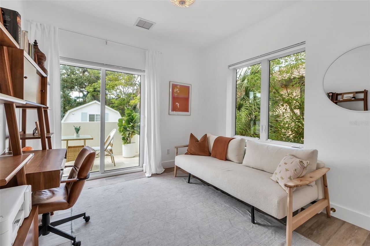 1642 Arlington Street, Sarasota, FL 34239 Photo