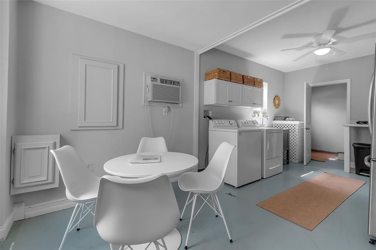 1642 Arlington Street, Sarasota, FL 34239 Photo