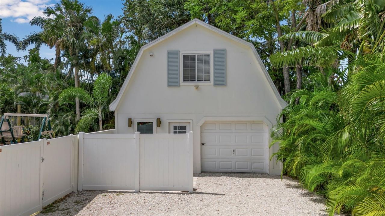 1642 Arlington Street, Sarasota, FL 34239 Photo