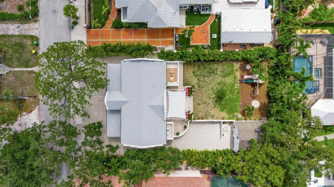 1642 Arlington Street, Sarasota, FL 34239 Photo