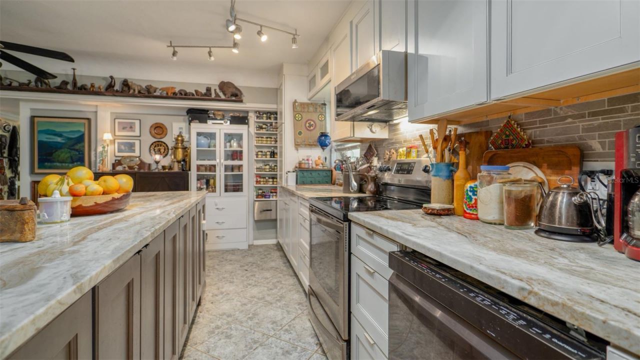 5508 9th Avenue N, Saint Petersburg, FL 33710 Photo