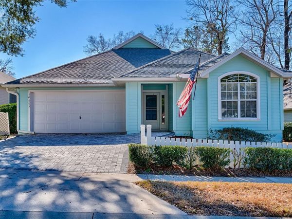 10605 NW 32ND PLACE, GAINESVILLE, FL 32606