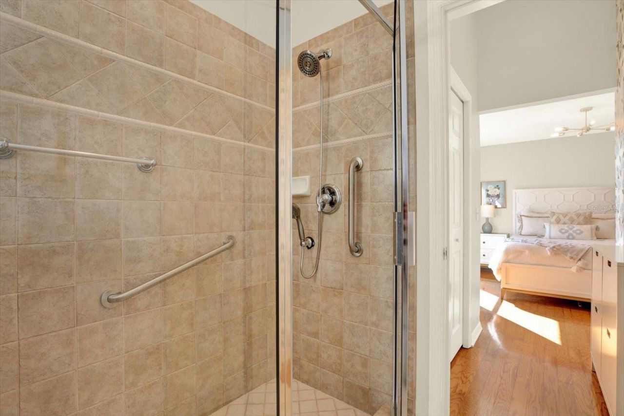 17217 Tiffany Shore Drive, Lutz, FL 33549 Photo