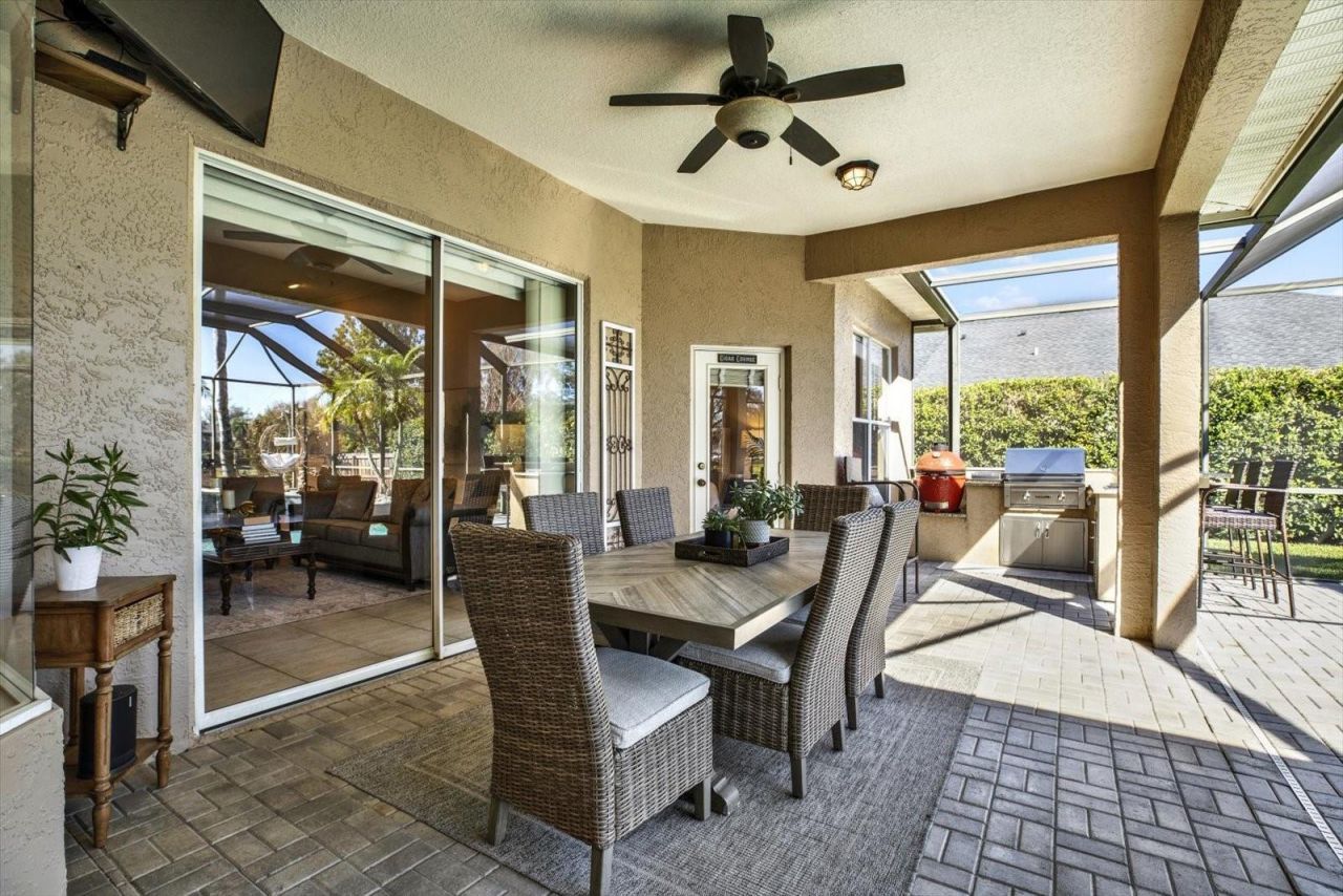 17217 Tiffany Shore Drive, Lutz, FL 33549 Photo