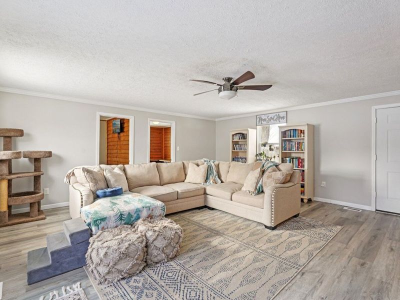 235 N Oak Street, London, OH 43140 Photo 15