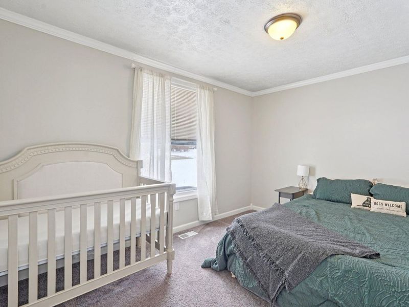 235 N Oak Street, London, OH 43140 Photo 24